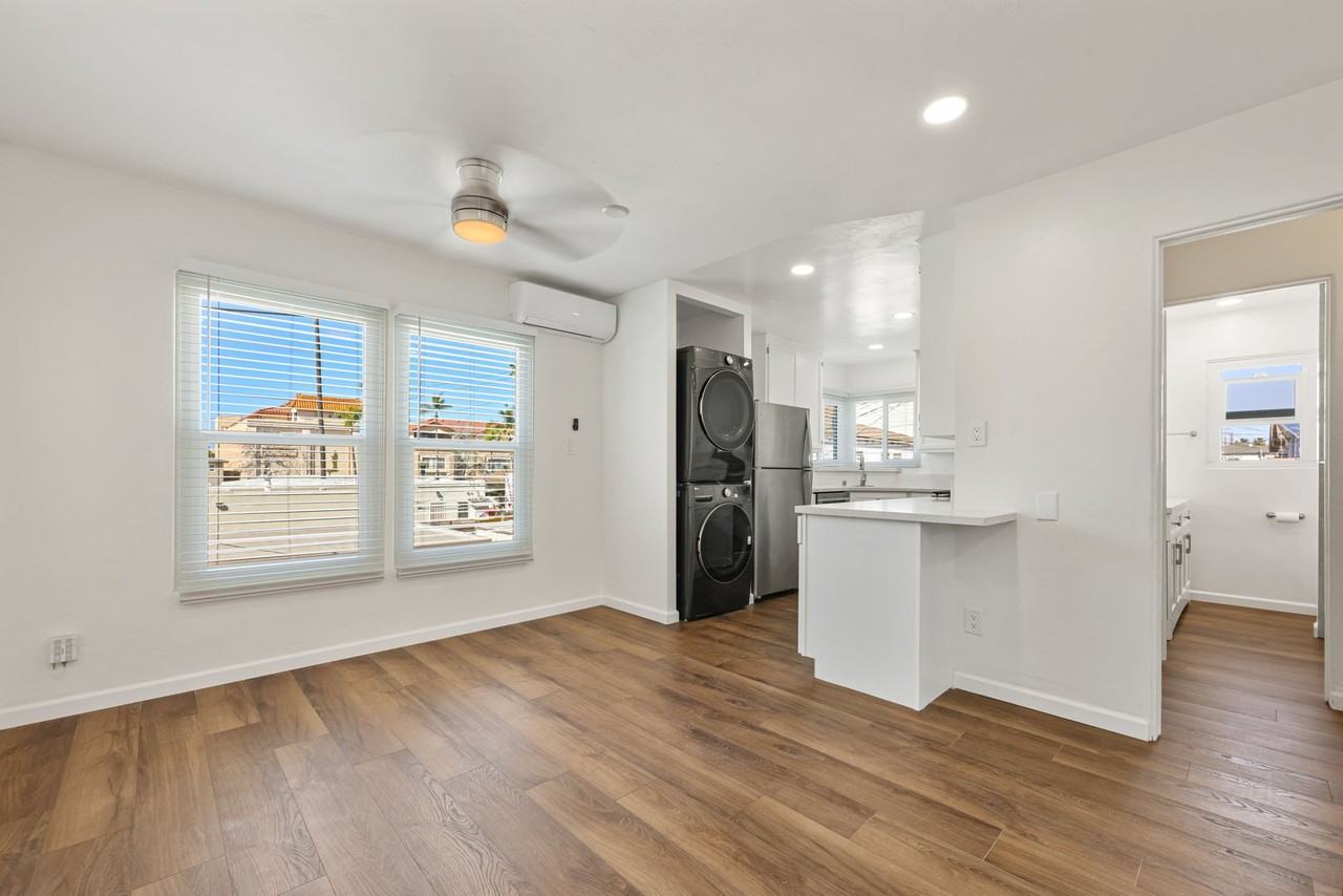 Georgia Street - Photo 2 of 35