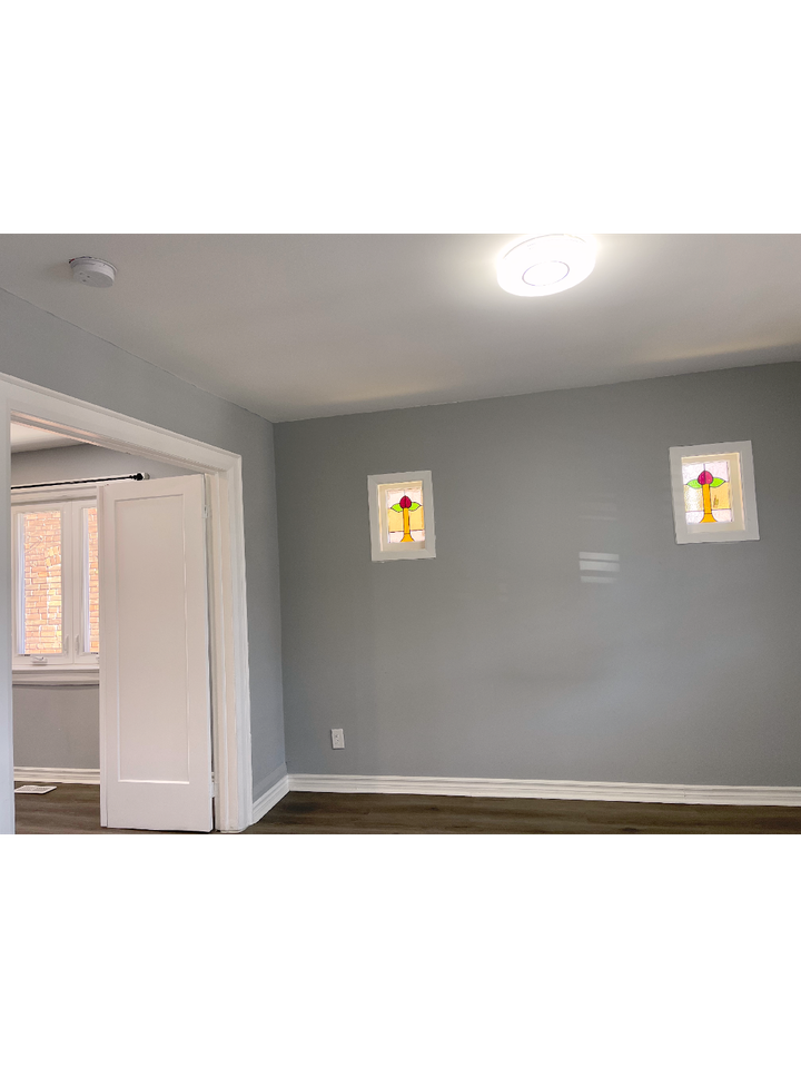 587 Vaughan Road - Photo 4 of 14