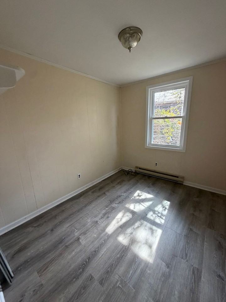 106 S Colony Ct - Photo 7 of 9