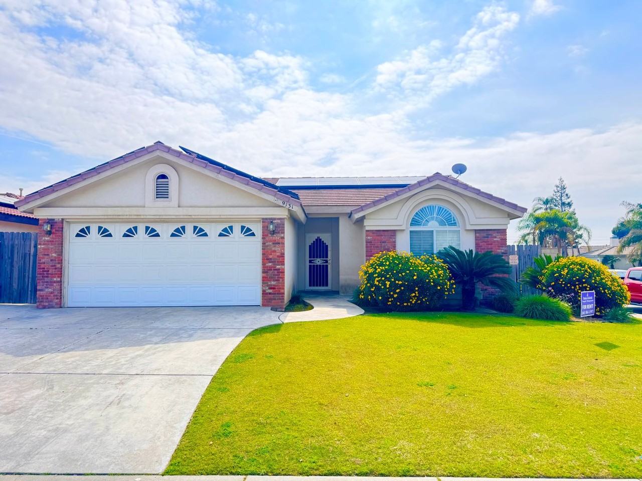 9131 Anchor Island Ct - Photo 2 of 19