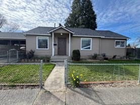 906 S Peach St - Photo 1 of 1