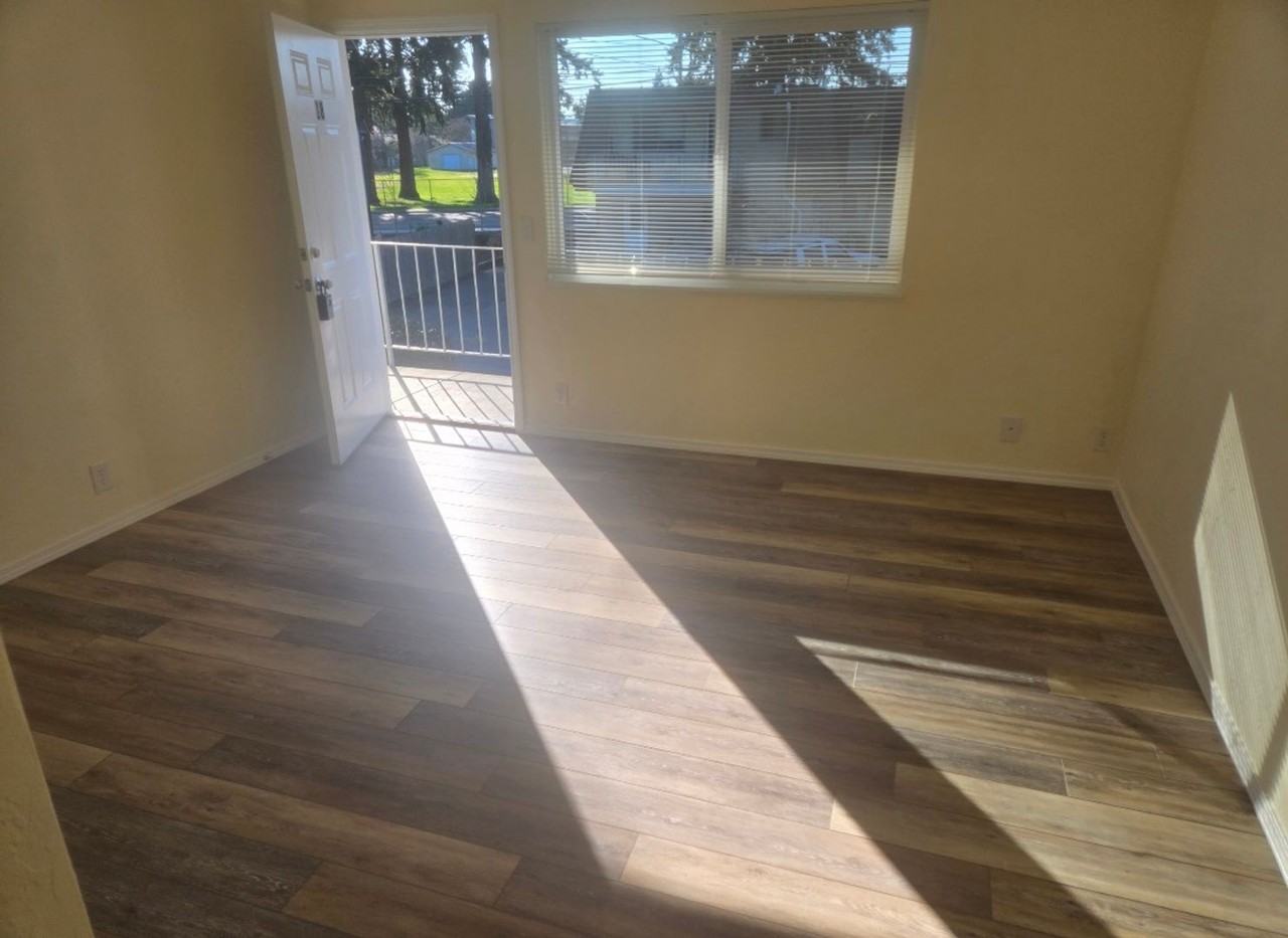 3422 Northwest Ave - Photo 3 of 6