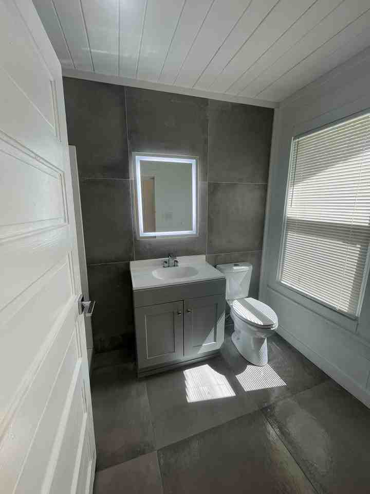 The Bungalows At South Johnson - Photo 5 of 22