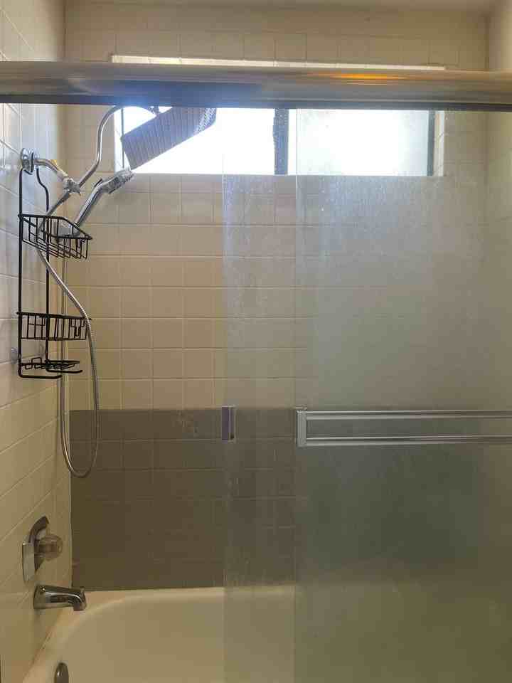 1940 N Highland Ave - Photo 4 of 50