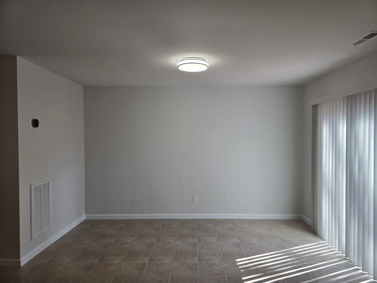 1626 Joseph Hewes Ct - Photo 7 of 18