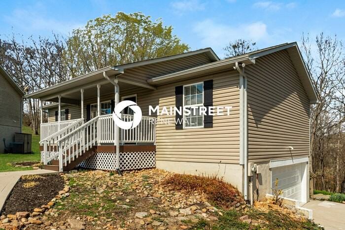 7517 Barnbrook Ln - Photo 2 of 18