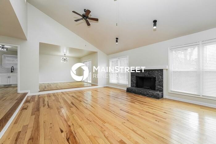 3087 Sanibel Dr - Photo 2 of 18