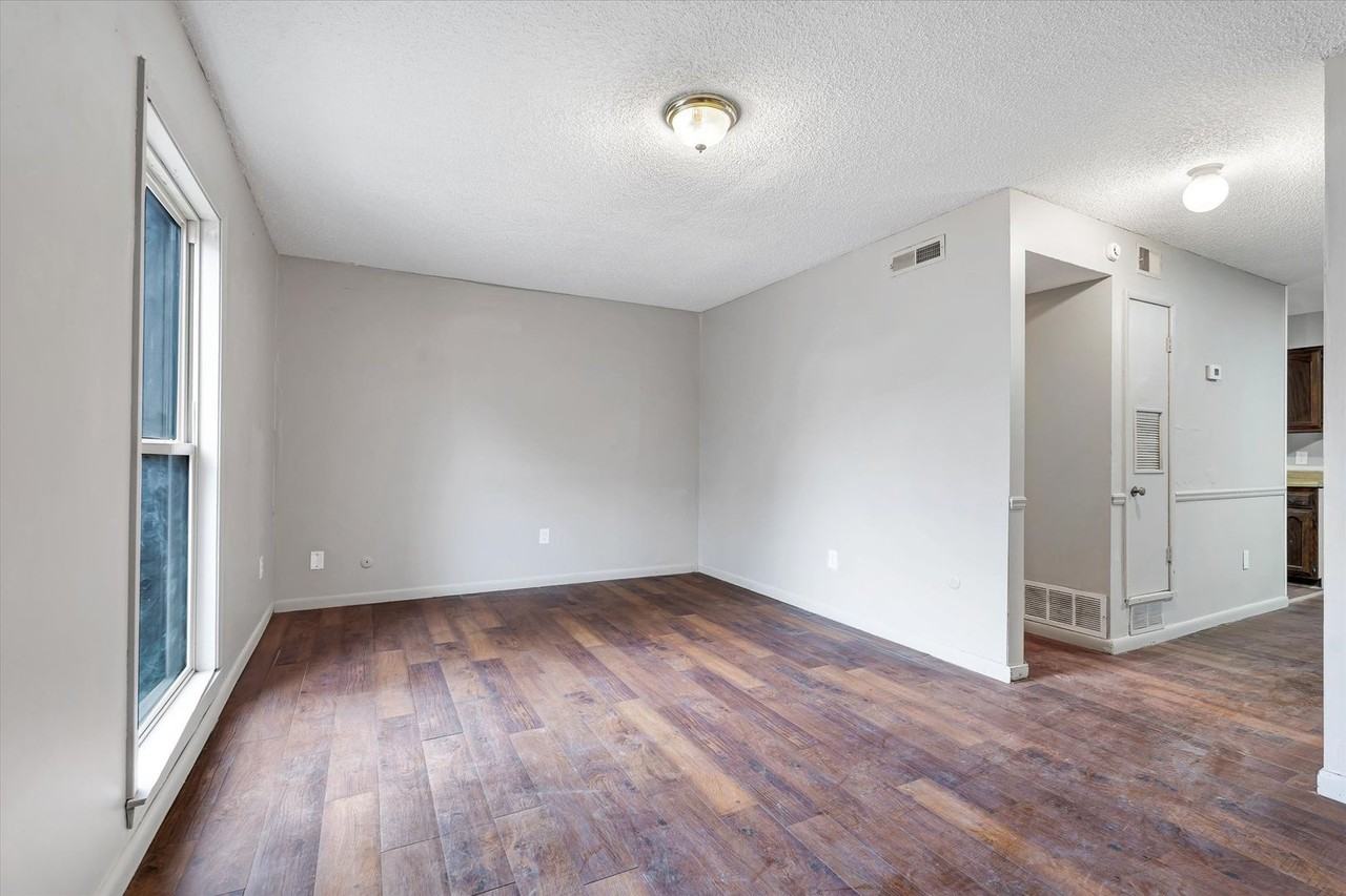 Cedar Heights Dr. - Photo 4 of 19