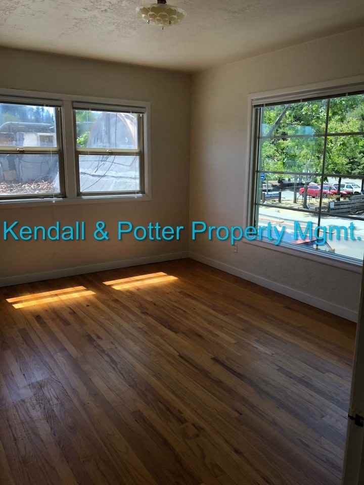 4622 4618, 4620, 4622 Soquel Dr. - Photo 6 of 9