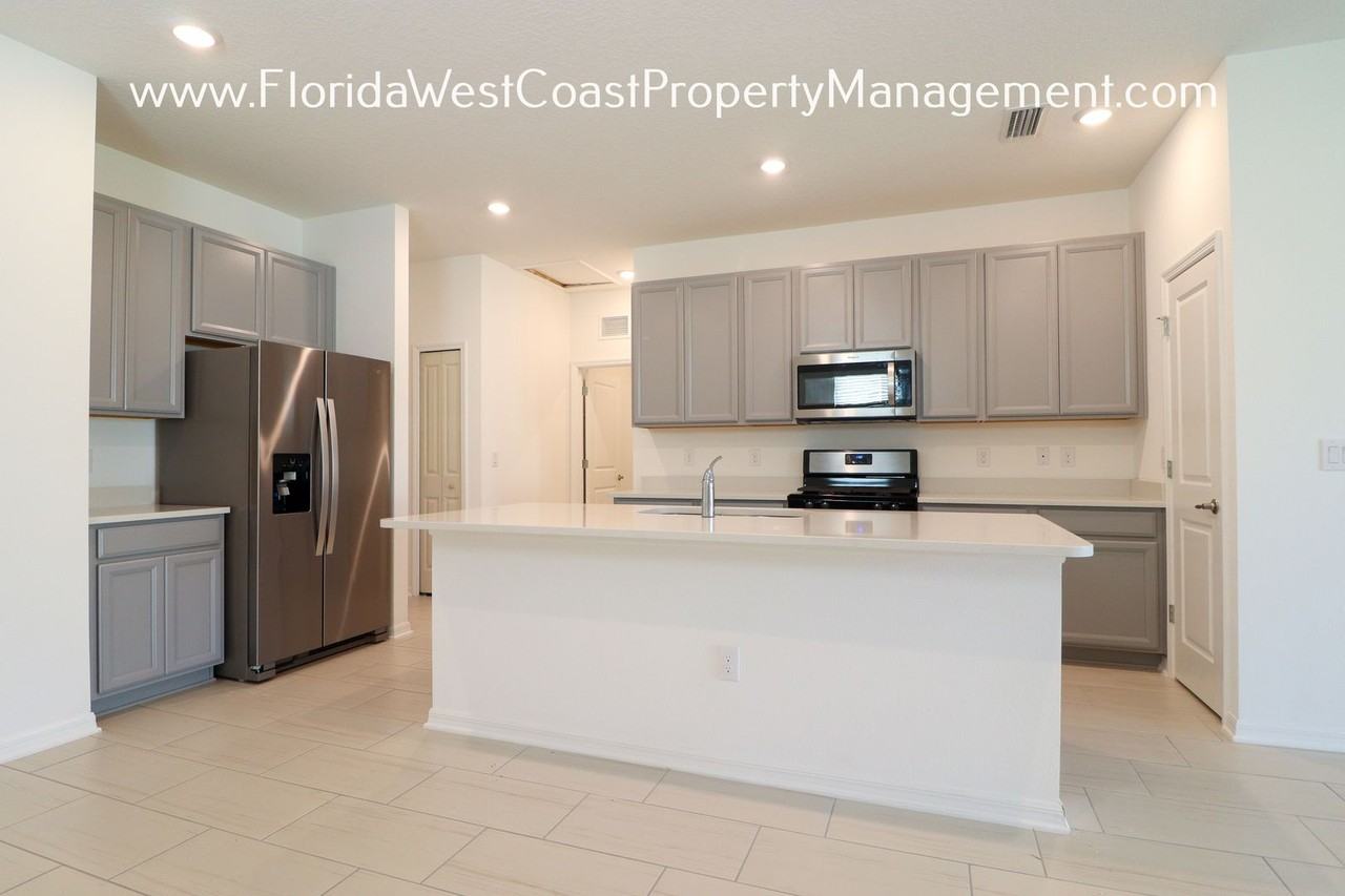 5871 Bungalow Grove Ct - Photo 6 of 26