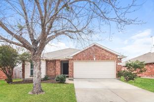 201 Redbud Dr - Photo 1 of 1