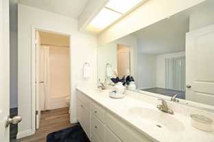 Villa Medera Apartment Homes - Photo 1 of 1