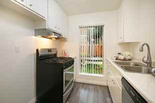 Villa Medera Apartment Homes - Photo 1 of 1