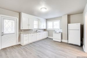 featured image of 2726 W Spencer St