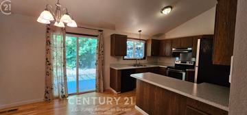 featured image of 144 Belindy Cir
