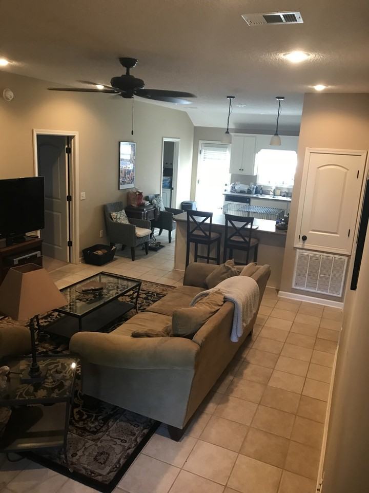 106 Bailey Patricia Ave - Photo 2 of 12