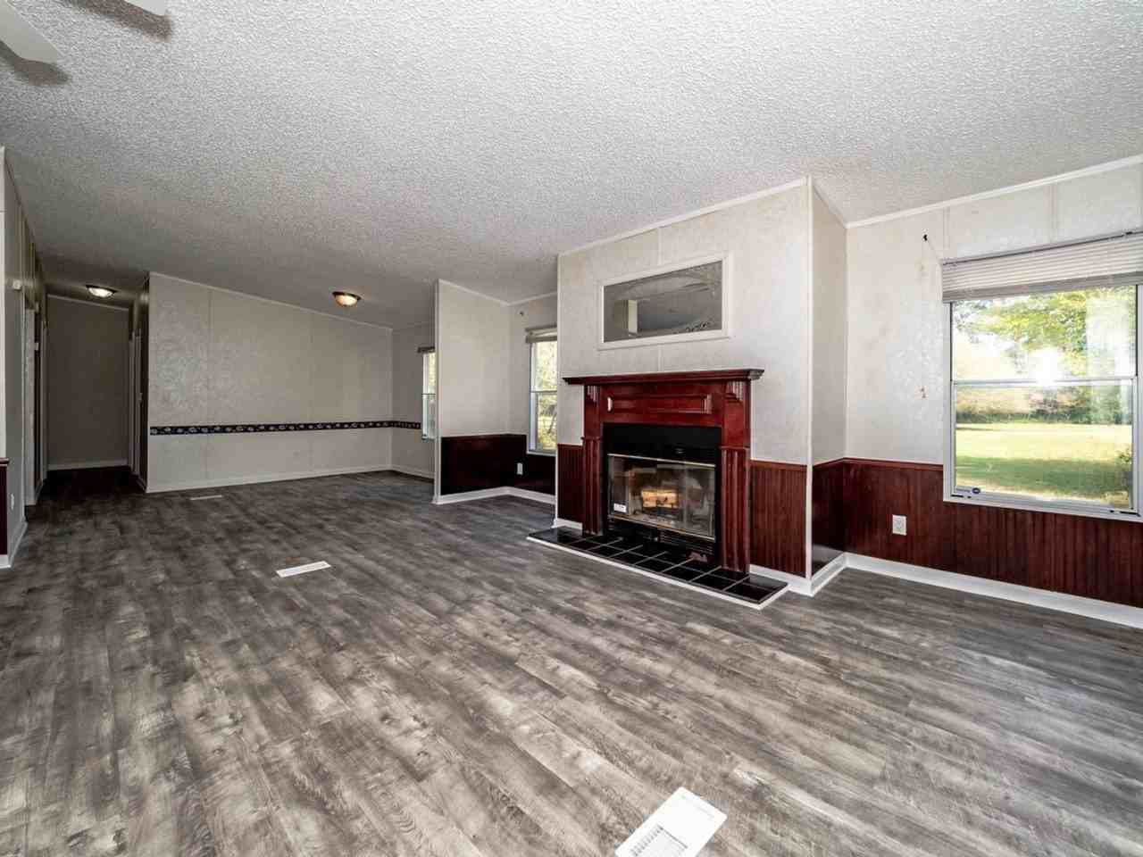 437 Mccleary Ln - Photo 3 of 30