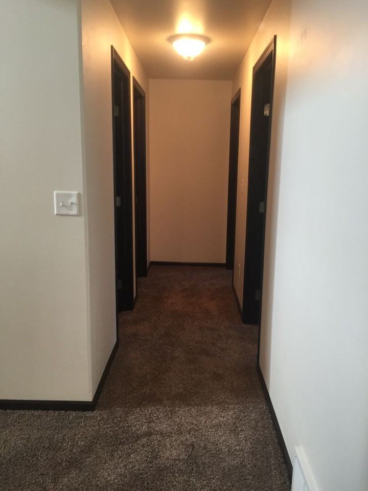 1210 30th Ave W - Photo 5 of 5