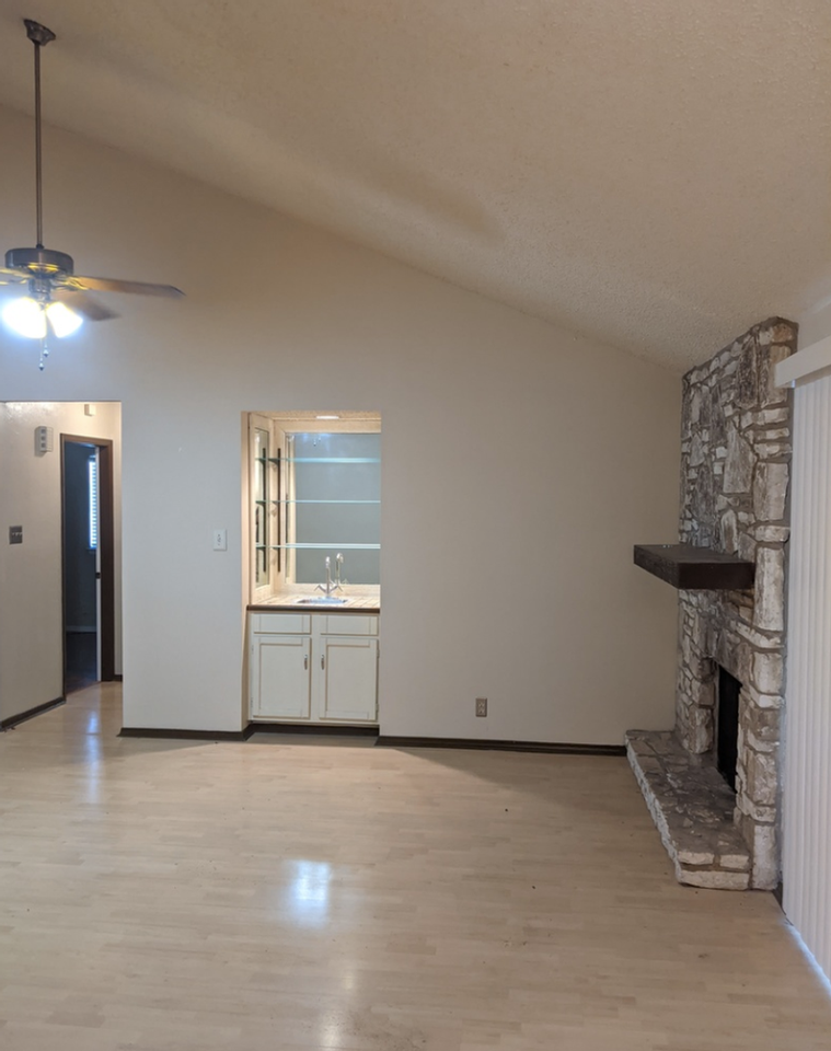 3027 Heidi St - Photo 4 of 5