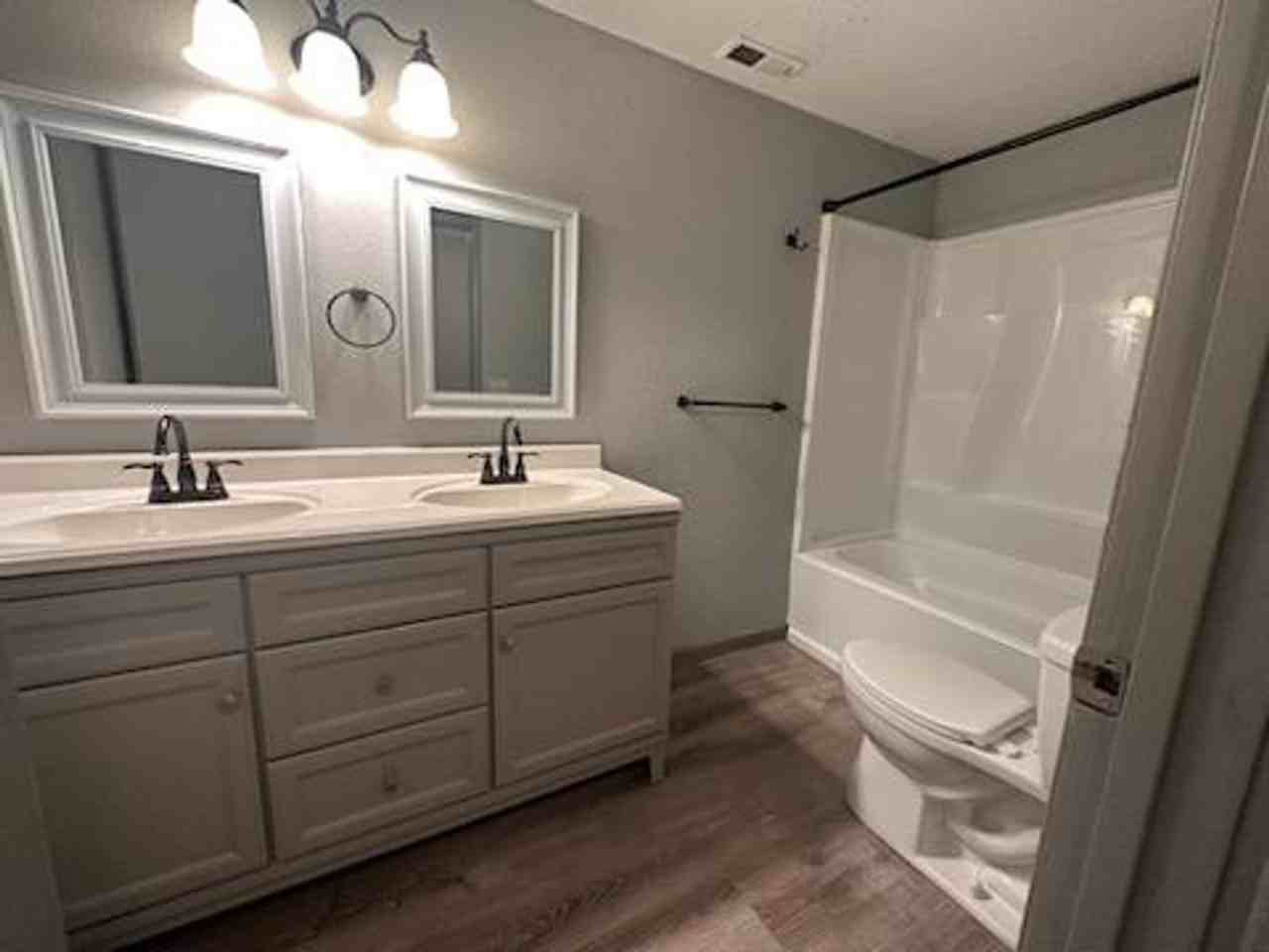 1494 Hillspring Rd - Photo 5 of 11