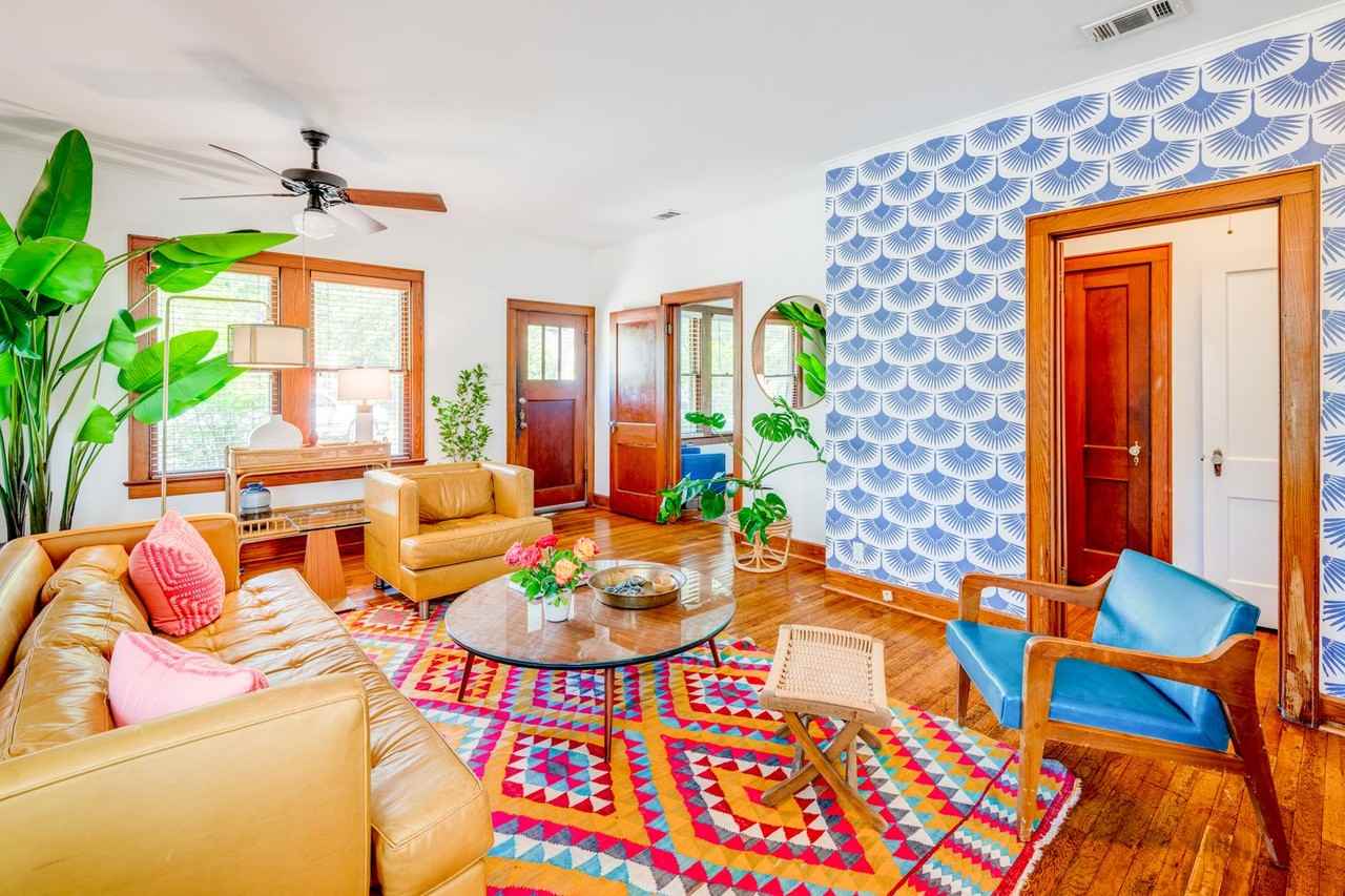 1301 E 29th St - Photo 6 of 40