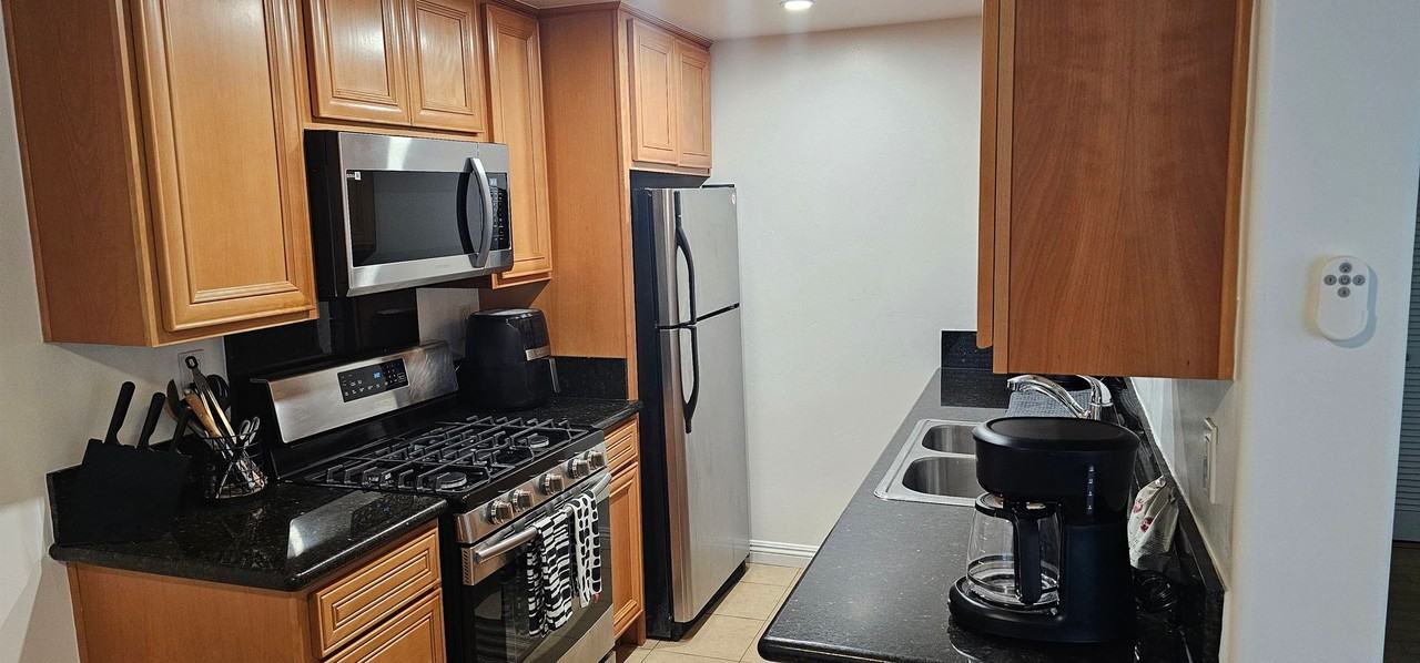 4025 Florida St #1 - Photo 4 of 11