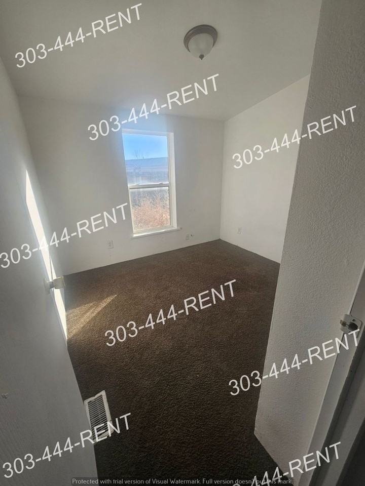 100 Wenatchee St - Photo 7 of 13