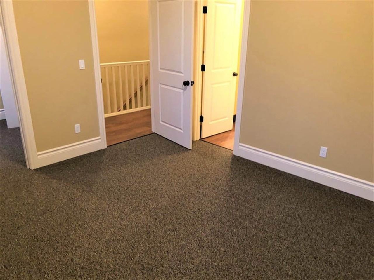 842 Nw 26th St - Photo 4 of 22