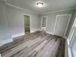 featured image of 164 N Lincoln Ave