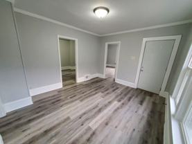 164 N Lincoln Ave - Photo 1 of 1