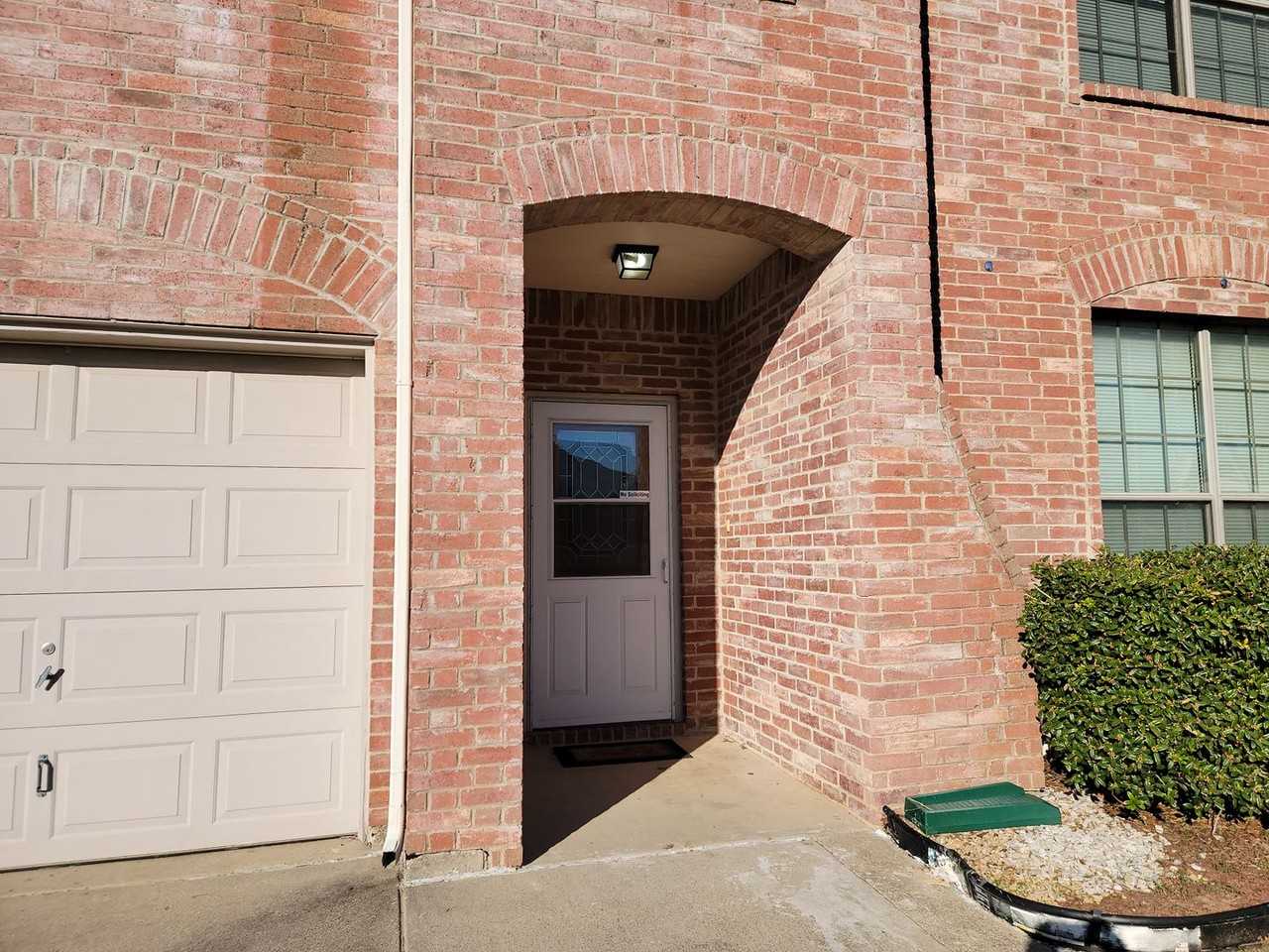 8537 Muir Dr - Photo 2 of 38