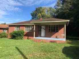 5205 Hollycrest Dr - Photo 1 of 1