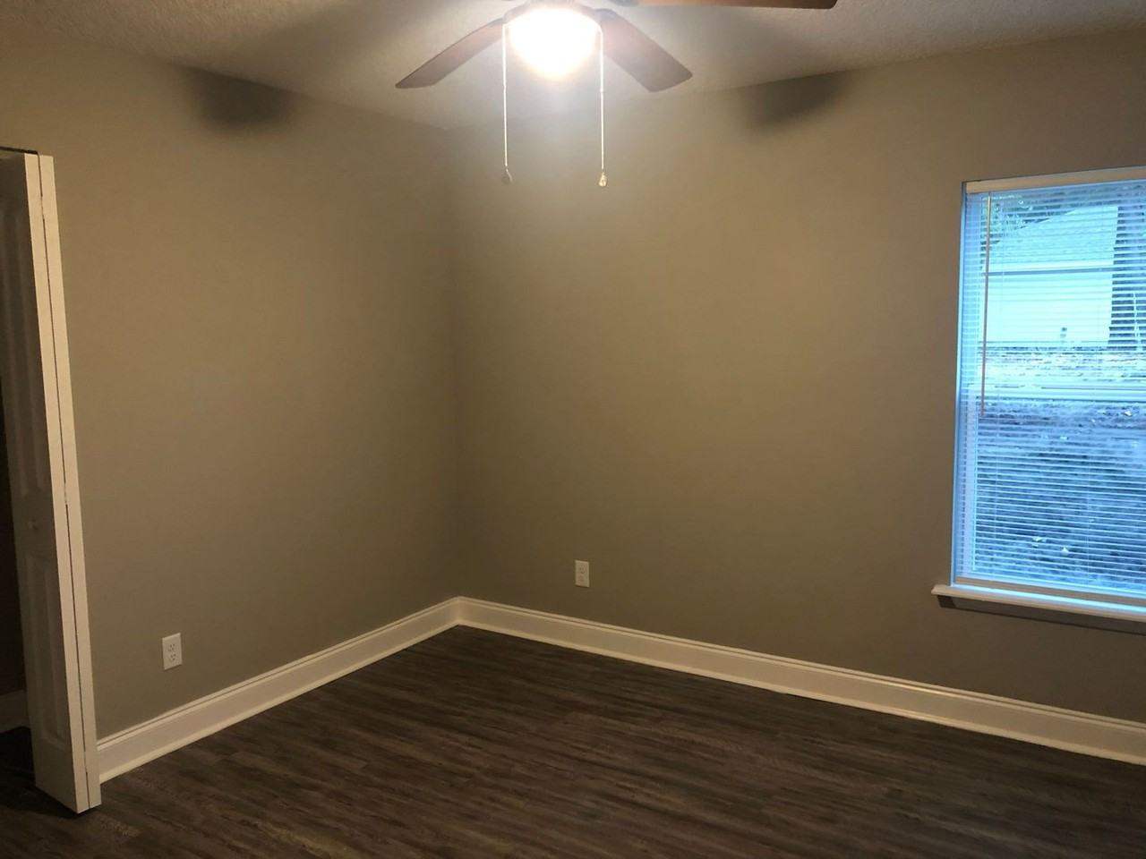 5309 Oak Trail Ln - Photo 7 of 17