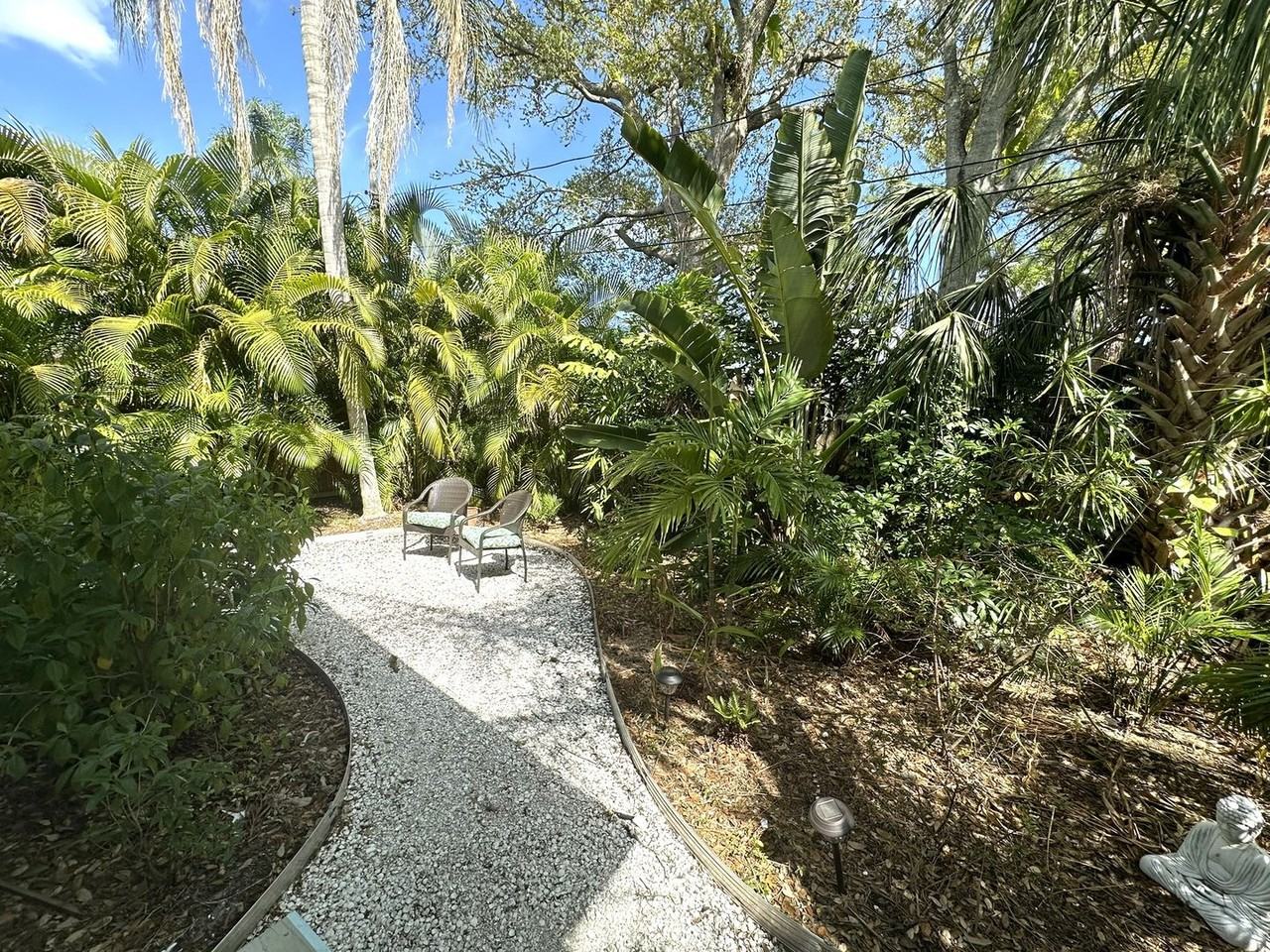 2530 52nd St S - Photo 3 of 28