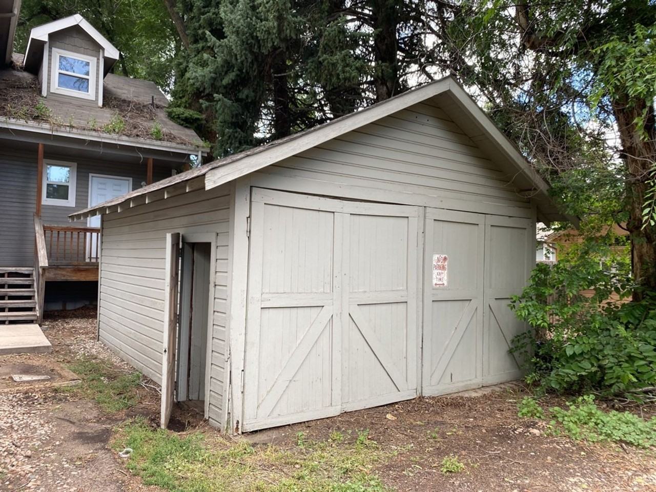 610 S Whitcomb St #B - Photo 4 of 41