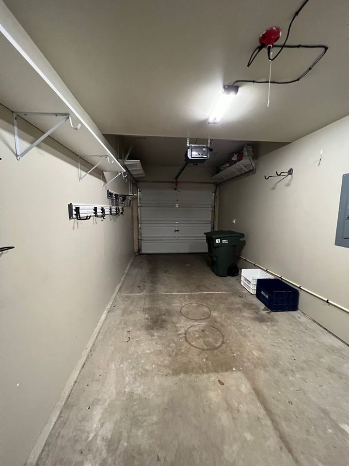 375 Tremont Ave - Photo 4 of 38