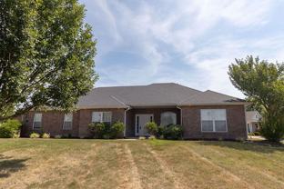 2303 Roslyn Ct - Photo 1 of 1