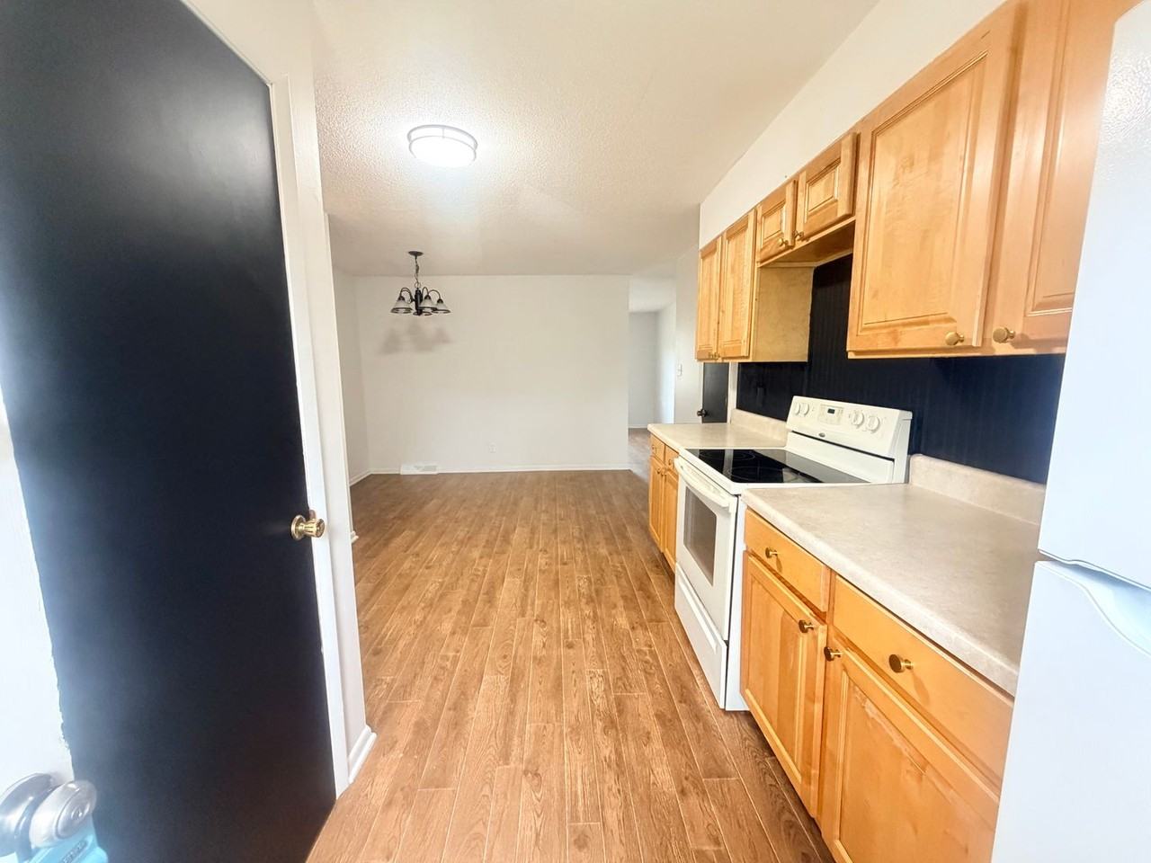 11622 S Williamsburg Dr - Photo 6 of 20