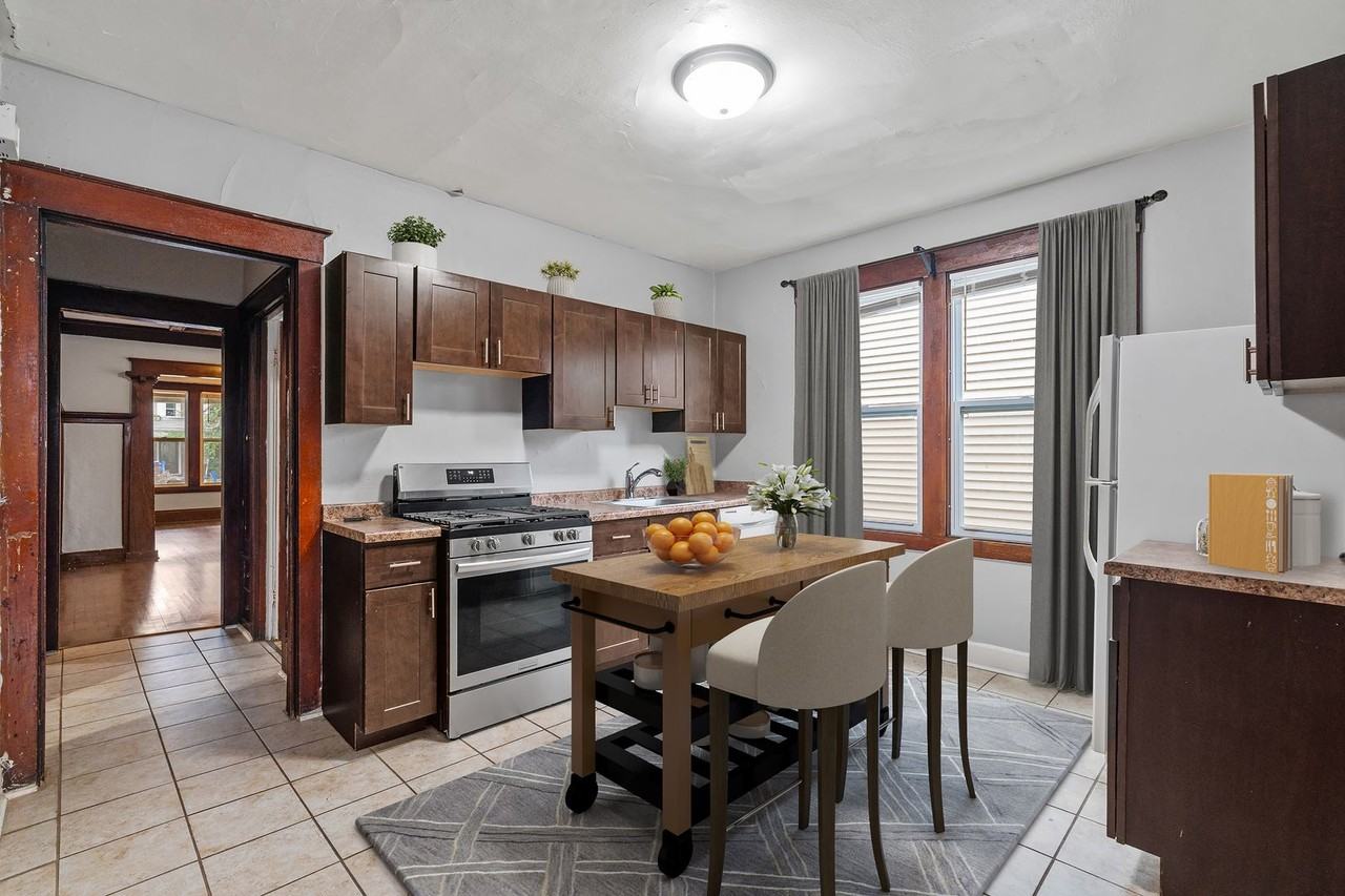 2929 N Murray Ave - Photo 3 of 24