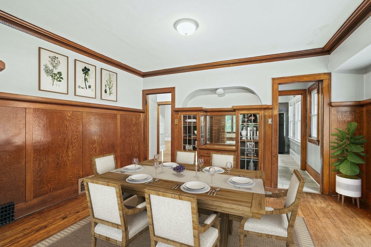 3040 N Maryland Ave - Photo 6 of 23