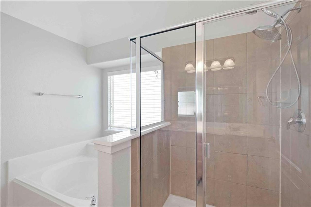 1420 Samantha Creek Dr - Photo 7 of 15