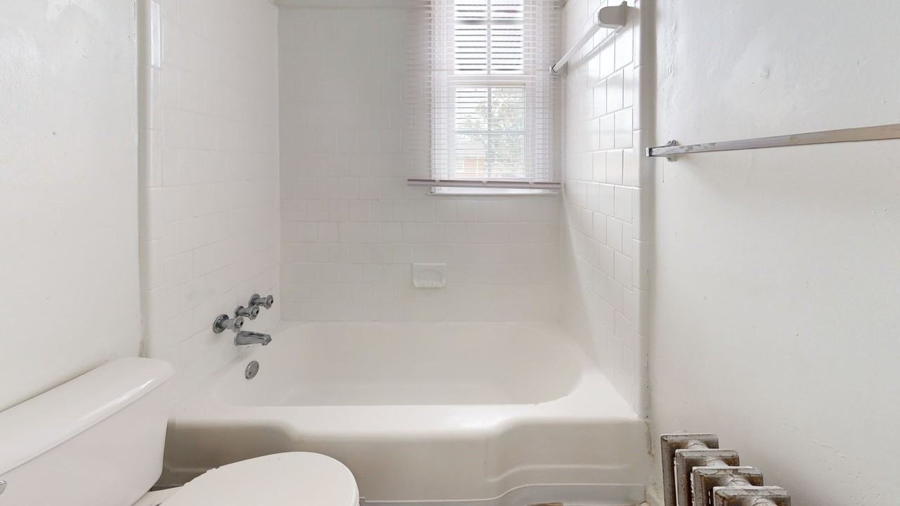 New Port Landing - Photo 4 of 16