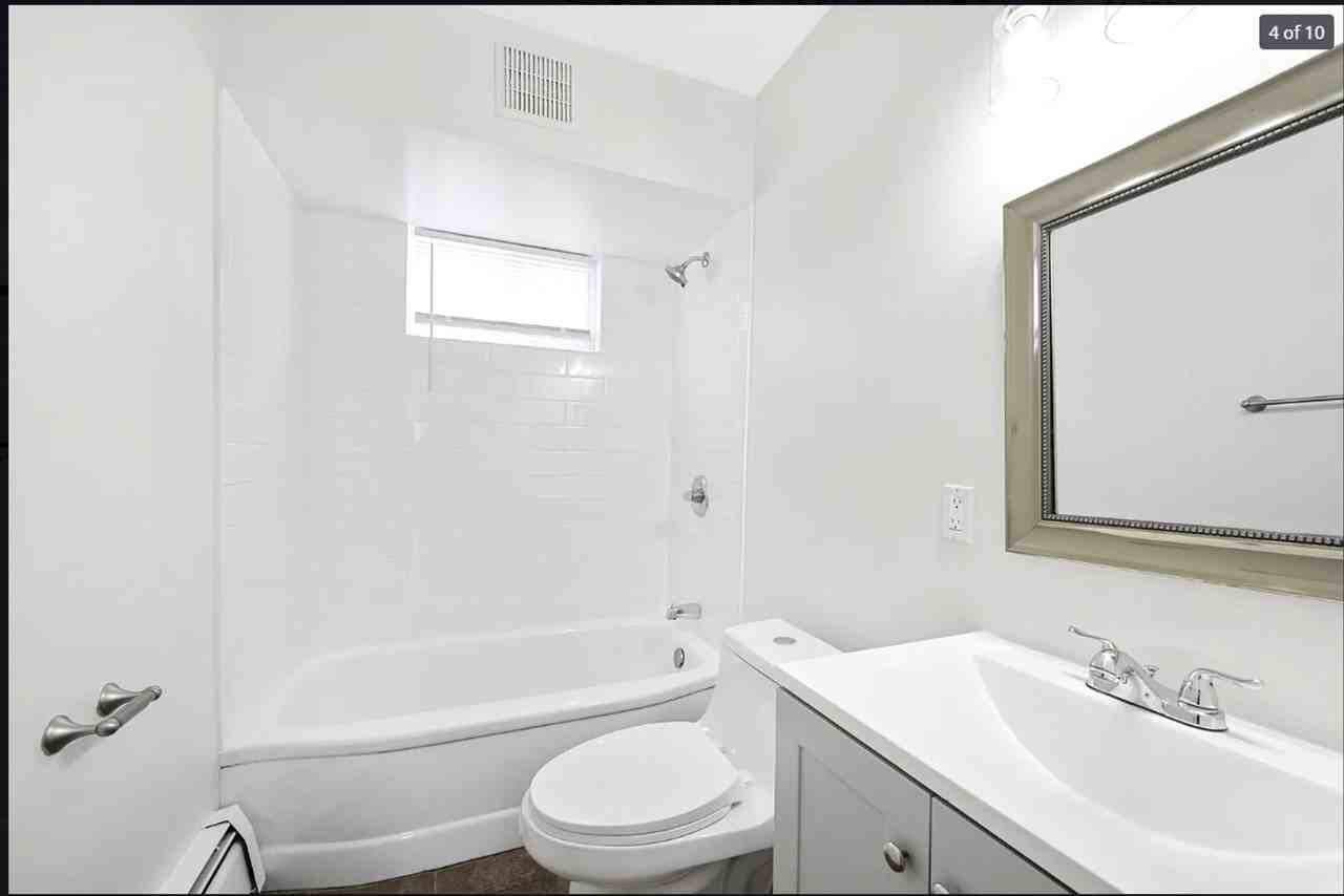 25184 Wiseman St - Photo 4 of 10