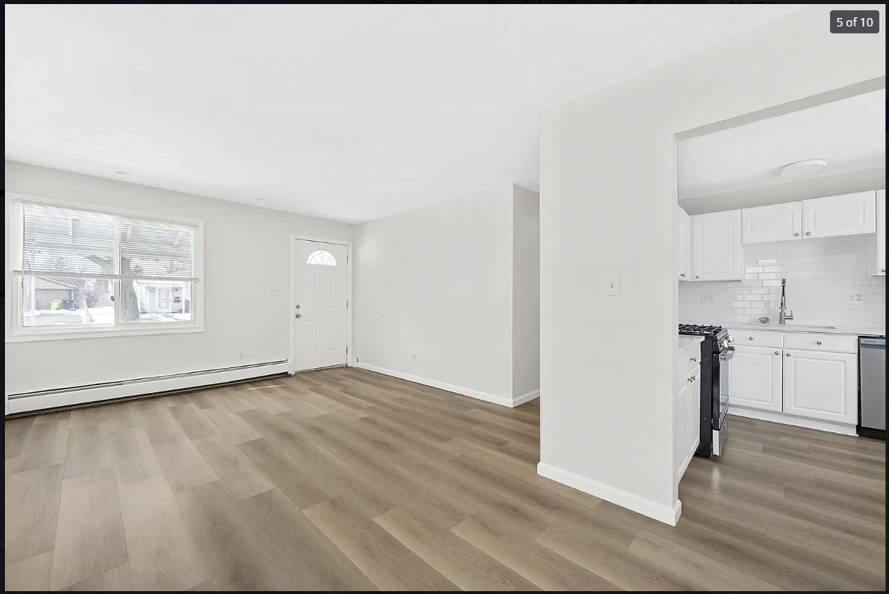 25184 Wiseman St - Photo 5 of 10