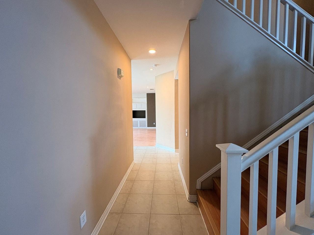 1456 Pinewood Dr - Photo 7 of 50