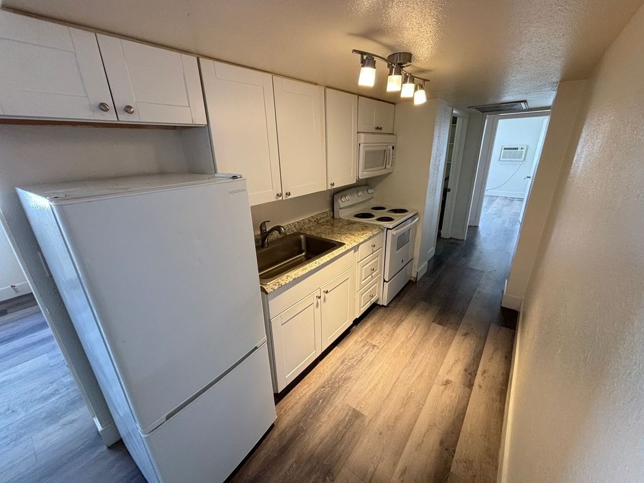 270 Tungsten St #A - Photo 3 of 17