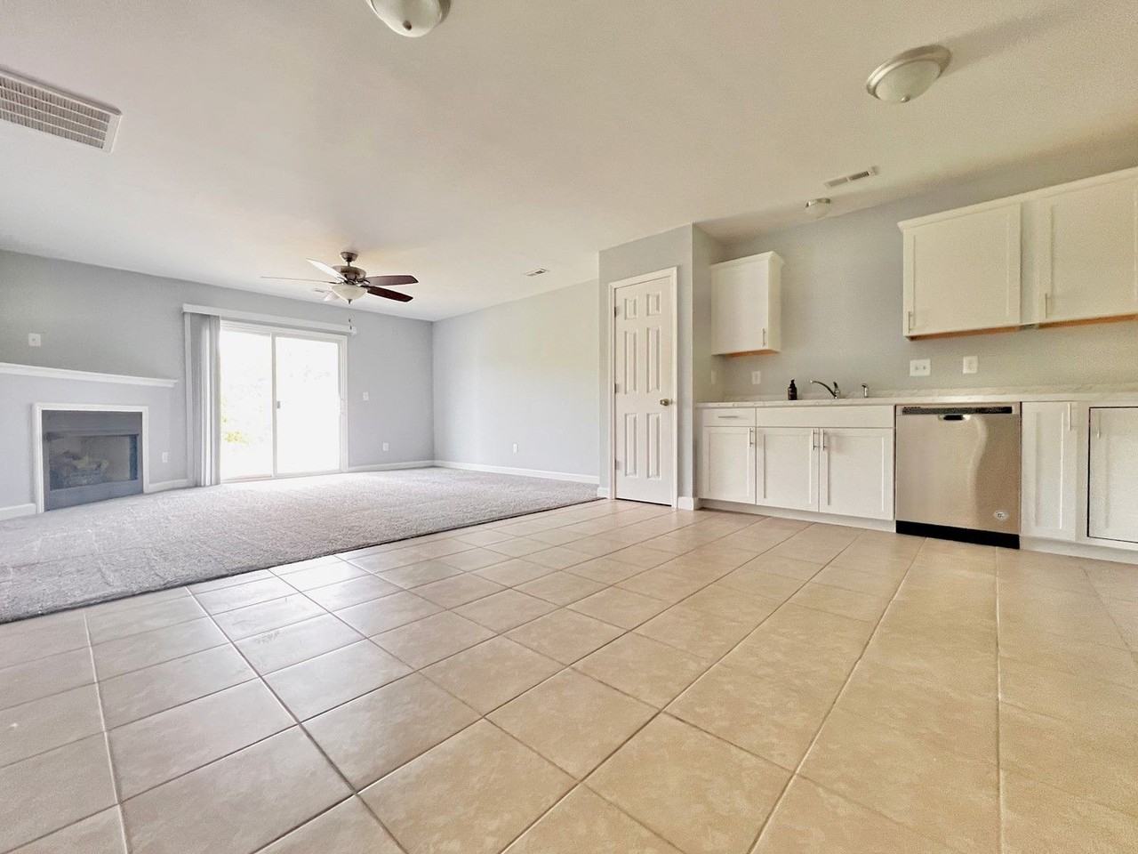 170 Pine Hollow Rd - Photo 5 of 12