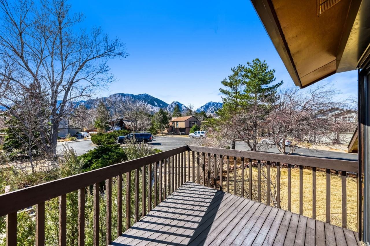 3320 Longwood Ave - Photo 7 of 38