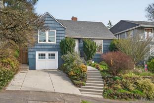 3416 Ne 32nd Pl - Photo 1 of 1