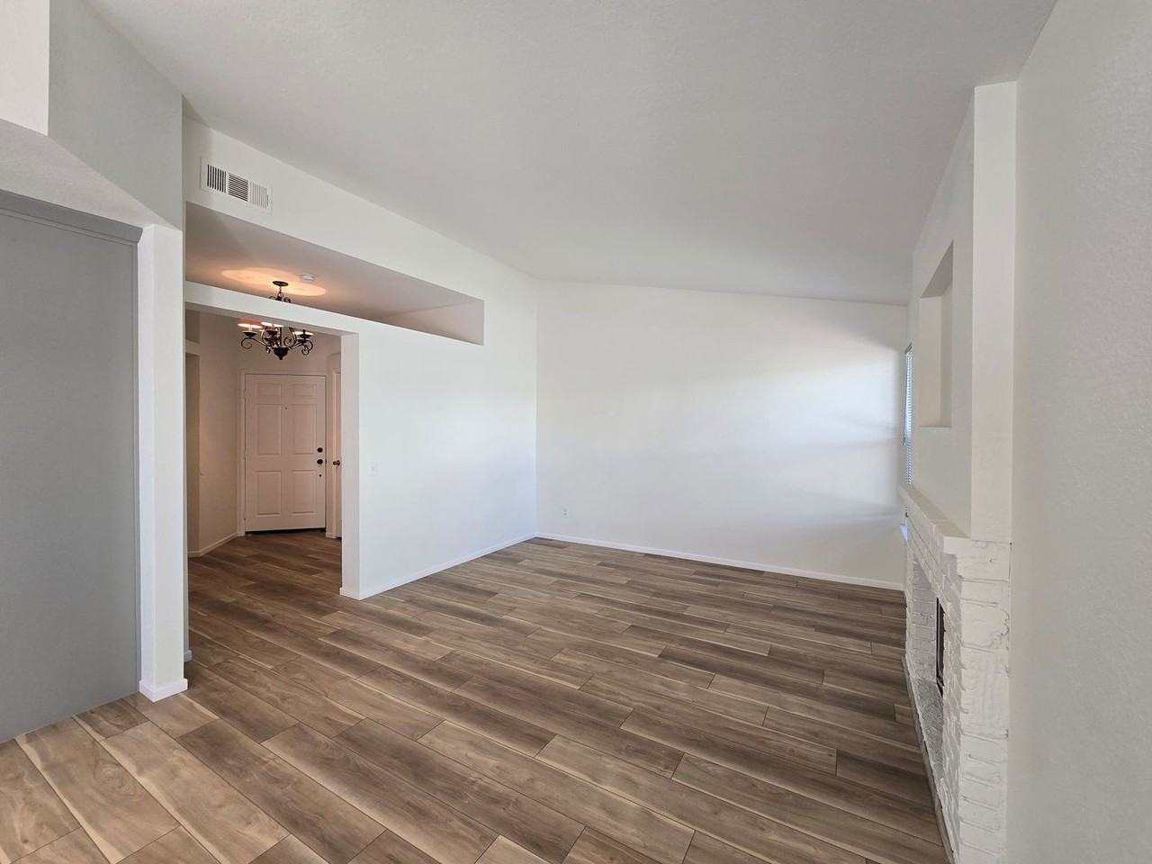 19125 Vintage Woods Dr - Photo 4 of 24